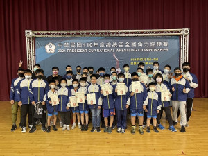 馬祖角力隊參加110年度總統盃全國角力錦標賽,榮獲9金9銀7銅,成績亮眼豐碩。(圖:馬祖角力隊)