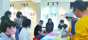 　海大學子深入馬祖社區挖掘在地故事，青年微旅行內容更加豐富。（圖：海大提供）