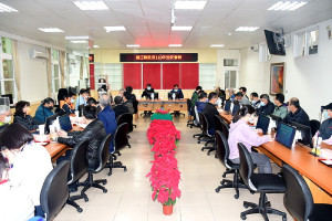 　連江縣政府召開110年治安會報，縣長劉增應感謝各國安團隊過去一年對本縣治安工作的付出與奉獻，指示加強毒品及詐騙防治工作。（圖／文：曹重偉）