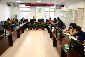 　新冠威脅再起，縣疫情指揮中心第86次防疫會議，由縣長兼指揮官劉增應主持。（圖／文：曹重偉）