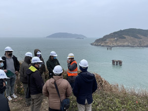 　縣長劉增應與縣府相關局處了解北竿多項重大公共建設進度。（圖／文：陳鵬雄）