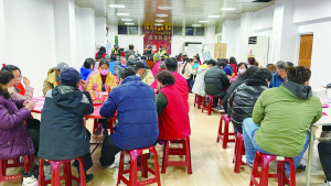 　西莒傳統技藝協會辦理「福虎迎春賓果樂」，現場嗨翻天。（圖／文：宋幸儒）