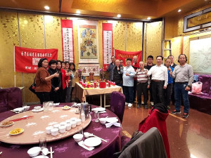 台灣福建長樂嶺南族親會13暝擺暝祭拜威武陳元帥,半世紀以上未曾間斷。(圖:台灣福建長樂嶺南族親會)