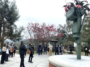 　文化總會邀請11國駐台使節或其代表共18人登島參訪馬祖國際藝術島，府會首長熱情接待，3天2夜行程瀏覽南北竿景點。（圖／文：馮紹夫）