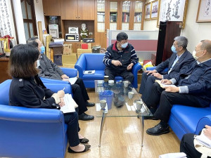 立委陳雪生邀航港局長葉協隆關心馬祖港埠建設與航運發展。(圖:立委陳雪生辦公室)