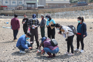 　清水濕地綠寶石社區培力工作坊帶領學員認識清水濕地環境特色，並學習濕地環境解說的技巧。（圖／文：吳嘉榮）