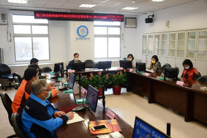 　因應國內疫情緩和，劉增應呼籲醫護單位確實執行疑似病患快篩工作，疫調工作力求滴水不漏，並做好隨時接收病患入住的準備。（圖／文：曹重偉）