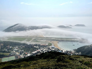 　馬祖進入霧季，此時空中交通最容易受影響，早晚出現霧氣的機率高。（圖：本報資料室）