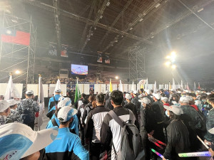 111年全國身心障礙國民運動會9日開幕典禮,東引國中、中山國中跨校組隊榮獲金牌。(圖:教育處)