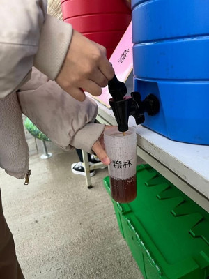 宣導一次性飲料杯源頭減量政策,環資局結合大型活動,卡蹓杯首度亮相北竿硬地超馬,共減少1880個紙杯垃圾排出。(圖:連江縣環資局)