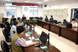 　指揮中心第110次防疫會議公布27日有6位確診，分別為東引3名，南竿2名（其中1人為居家隔離期間陰轉陽）及已赴台鄉親1名。（圖／文：曹重偉）