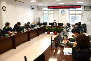　指揮中心召開第117次防疫會議，由縣長劉增應主持，公布新增9名確診個案（7男2女），所在地均為南竿鄉。（圖／文：曹重偉）