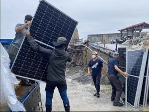 太陽能提供鐵尖島上電力來源。(圖:台北鳥會)