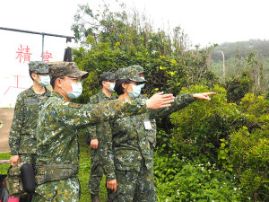 龔主任視導莒光地區各部隊。(圖:陳嘉宏)