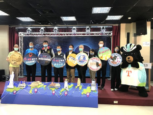 　馬管處召開2022馬祖旅遊趣宣傳記者會，與會來賓歡迎大家前來馬祖體驗豐富精彩微光馬祖觀光嘉年華旅遊盛會。（圖／文：吳嘉榮）