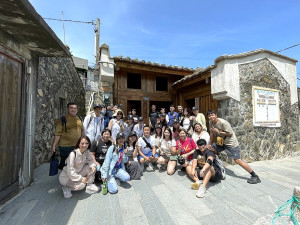 　27位安麗貴賓拜訪西莒陳婉芬故事館，希望學習陳老師的奮鬥精神，翻轉自己不一樣的人生。（圖／文：宋幸儒）