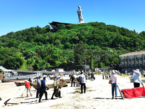 台灣電力公司、馬管處舉辦聯合淨灘,成果豐碩,讓馬港沙灘恢復乾淨面貌。(圖:台灣電力公司、馬管處)