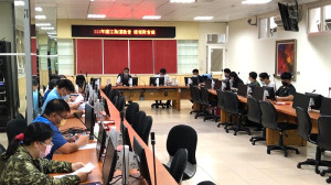 　連江縣運動會總領隊會議8月31日舉行，提醒各部重要日程及說明防疫管理措施，務必做好相關防疫工作，保護選手健康安全。（圖／文：吳嘉榮）