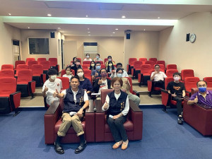 　縣府民政處111年度大專青年學生公部門暑期工讀計畫結束，民政處舉辦工讀生經驗分享會。（圖／文：馮紹夫）