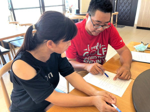 綠色餐廳暨環保旅店四鄉五島宣導說明會圓滿落幕,串聯業者改變旅客消費習慣,共同維護乾淨美麗的家園。(圖:連江縣環資局)
