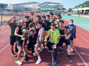 莒光守備大隊選手於原民會後合影留念。(圖:何文鈞)