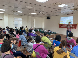 環資局舉辦卡蹓杯示範觀摩學習會,推廣民眾認識卡蹓杯使用,打造馬祖無塑之島。(圖/文:馮紹夫)