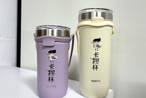 慶祝連江縣南、北竿7-11等超商加入卡蹓杯服務站行列,環資局11月起推出憑環保杯消費兌換卡蹓杯活動,歡迎把握機會。(圖:連江縣環資局)