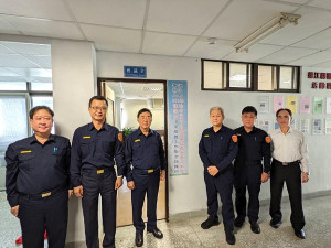縣警局111年地方公職人員選舉治安維護聯合指揮所揭牌,確保選舉期間治安平穩,塑造公平公正選舉。(圖:連江縣警察局)