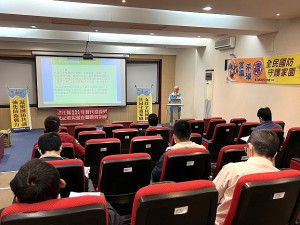 縣府民政處昨天舉辦111年度替代役男法紀教育暨在職訓練課程,加強替代役男法律、衛生等各領域學習。(圖/文:馮紹夫)
