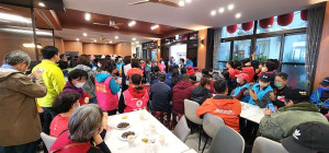 珠螺灣會館剪綵揭幕,縣長劉增應、立委陳雪生、議員及各候選人到場致意暨該會館住宿設施、服務完備。(圖:珠螺灣會館)
