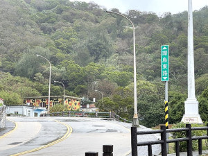 　北竿環島東路塘岐至莒光堡路段改善，公所計畫向營建署爭取生活圈道路計畫。（圖／文：陳鵬雄）