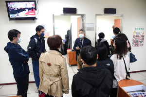 　輔導開設職業傷病診治網絡醫院及通報，勞動部與台大團隊合作，由蘇大成一行實地前往縣立醫院進行工作環境勘查。（圖／文：曹重偉）