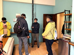 旅宿管家實地改造活動導入專家團隊介入輔導,實地走訪各旅宿與業者討論改造方案。(圖:交旅局)