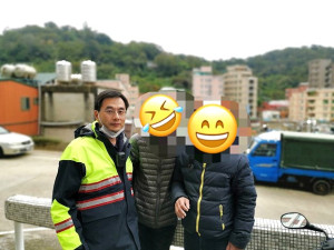 粗心車主鑰匙留車上,糊塗民眾開錯車,南竿警察所火速電眼追緝,尋回愛車物歸原主,好在開錯車民眾並無犯意,只是誤會一場。(圖:南竿警察所)