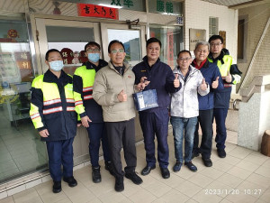 　新任連江縣警察局長張隆興，年前馬不停蹄前往莒光及北竿地區慰勉基層員警工作辛勞，同時拜會地方首長民代。（圖／文：宋幸儒、陳鵬雄）