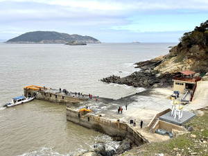 　大年初一至初八期間大坵島有460人次登島尋鹿，生態之旅已逐步發展成全年觀光活動。（圖／文：陳鵬雄）