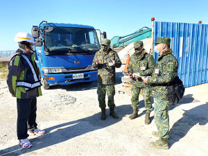 指揮官陳中將視導興安專案。(圖:陳柏村)