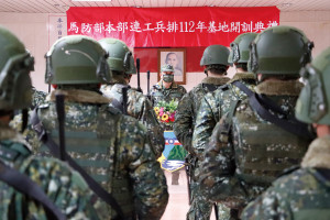 　副參謀長楊上校期許官兵全力以赴、爭取 佳績。（圖：鍾惟同）