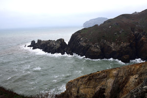 　受海象不佳、島際短程船班比較顛簸影響，228連假到東引的遊客人數未見明顯增多。（圖／文：陳其敏）