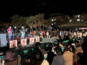 2023北竿硬地超級馬拉松選手之夜熱情登場,雲台操演、海大、馬祖海波浪熱情迎賓。(圖/文:馮紹夫)