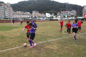 　111學年度國小足球世界盃連江縣複賽火熱開踢，中正國小榮獲男生組及女生組雙料冠軍。（圖／文：吳嘉榮）