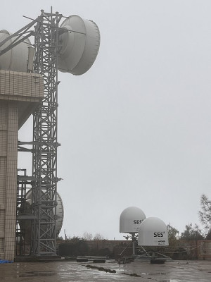 馬祖非同步衛星網路設備24日安裝完成。(圖:立委陳雪生國會辦公室)