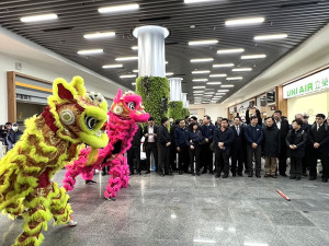 　歷史一刻！華信航空26日順利首航，即起每日一航班；26日南竿機場舉行首航典禮慶賀開航。（圖／文：馮紹夫）