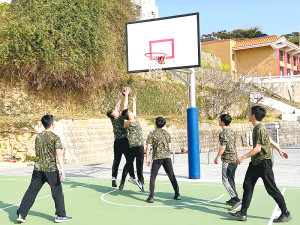 官兵專注比賽。(圖:丁駿驣 )