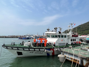 馬祖海巡能量再升級!新造100噸巡防艇10082已於今日加入守護馬祖海域行列,最高航速每小時可達30節(約56公里)。(圖:馬祖海巡隊)