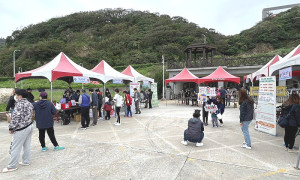 衛福局、毒品危害防制中心推出反毒身心靈健康聯合巡迴宣導,透過闖關及摸彩提升參加意願,認知毒品危害及心靈健康的重要。(圖/文:曹重偉)