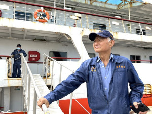 臺馬輪退役,船長劉喜鴻掌舵15年,心中充滿不捨感謝。(圖/文:馮紹夫)