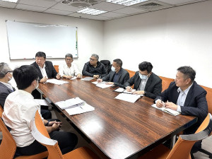 　離島3位立委28日召開離島地區國軍聘雇人員地域加給協商會議，爭取提高國軍離島加給。（圖：立委陳雪生辦公室）