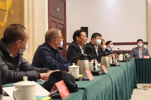 縣府17日與福州市政府展開新四通會前會,兩岸大橋初步規劃由琅岐連結南竿四維,全長27.2公里,所需經費約1206億人民幣。(圖:縣府)