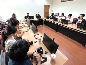 縣長王忠銘代表連江縣政府,與國立臺灣史前文化博物館館長王長華簽訂合作備忘錄,強化實質協助、交流與資源共享。(圖/文:曹重偉)
